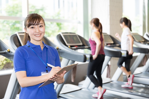 ジムトレーナー